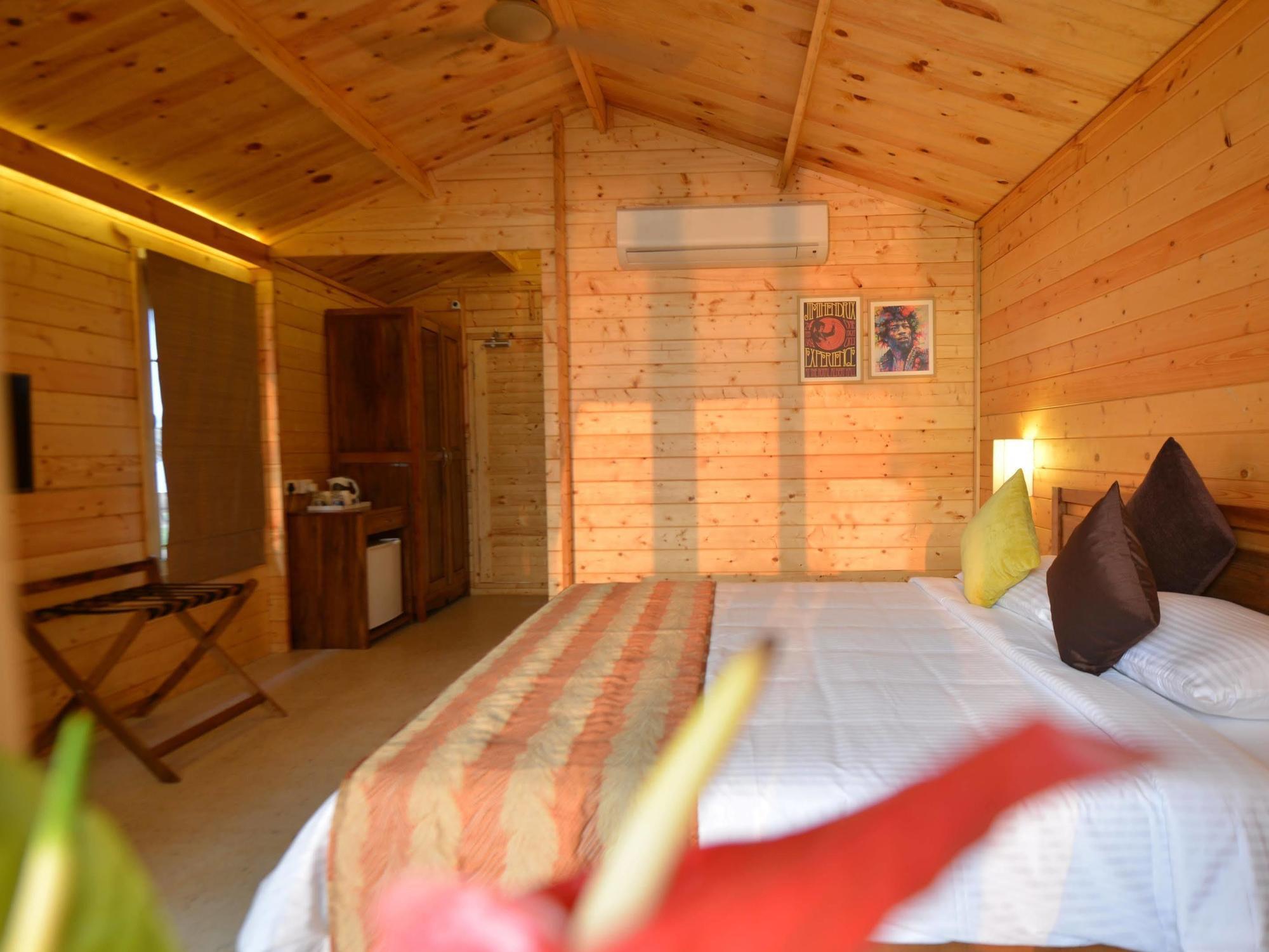 Bay 15 Otel Panaji Dış mekan fotoğraf